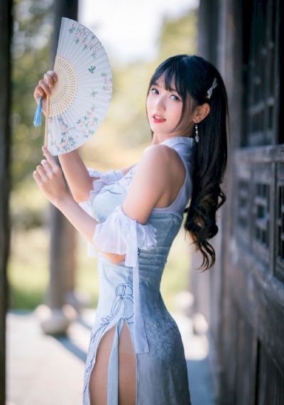 她被他拥抱的一天_1080P电影在线观看