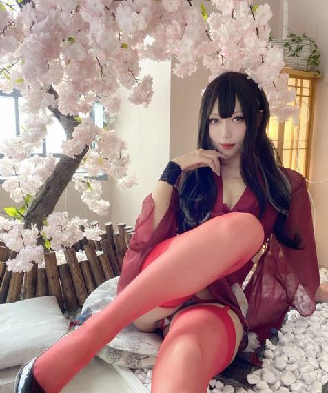 电车魔女完整版_DVD最新电影在线观看